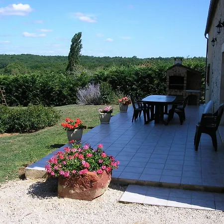 Cosy Near The Causses Du Quercy Feriehus