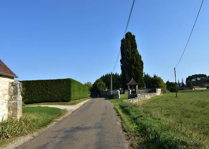 Cosy Near The Causses Du Quercy Feriehus *